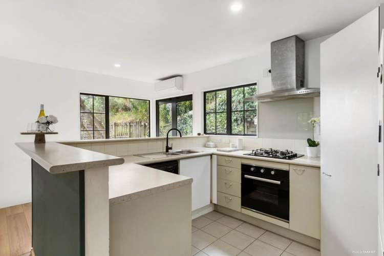 3/19 Langana Avenue Browns Bay_4