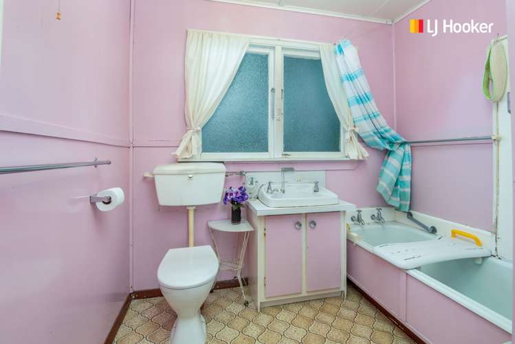 22 Doon Street Mosgiel_9