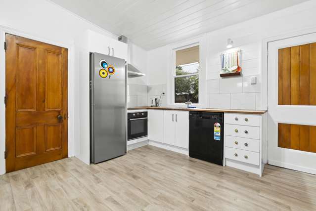127 Tancred Street Linwood_2