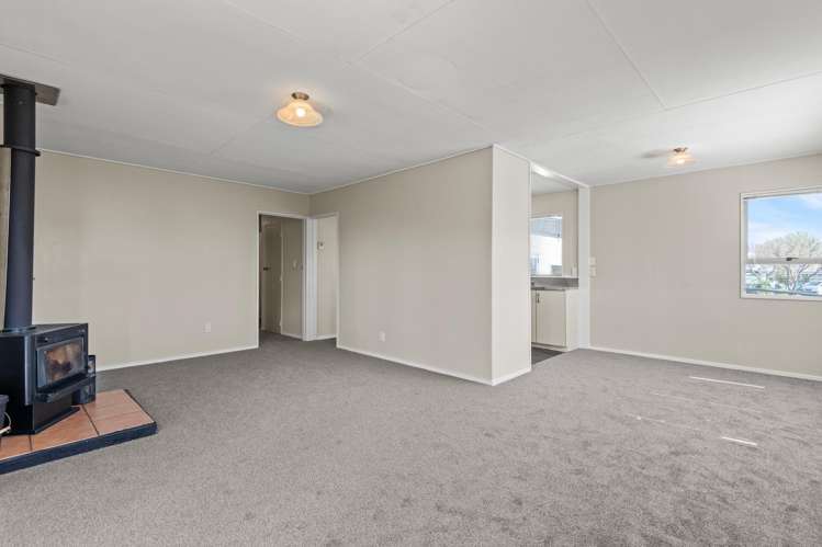 52A Somerset Crescent Highbury_5