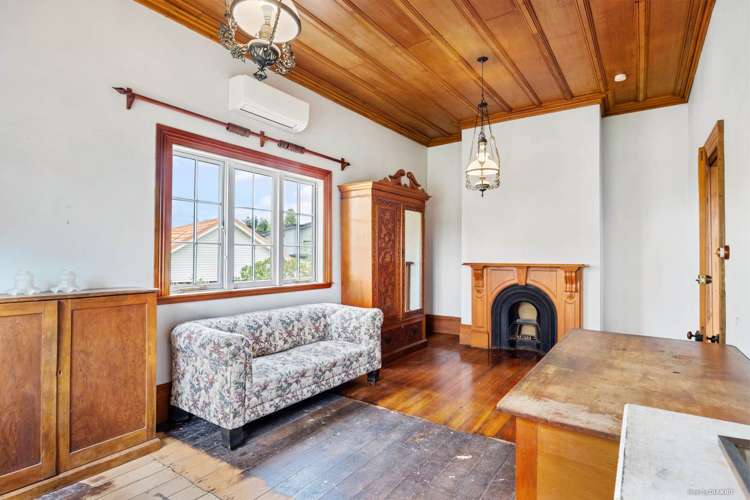 1085 Great North Road Point Chevalier_11