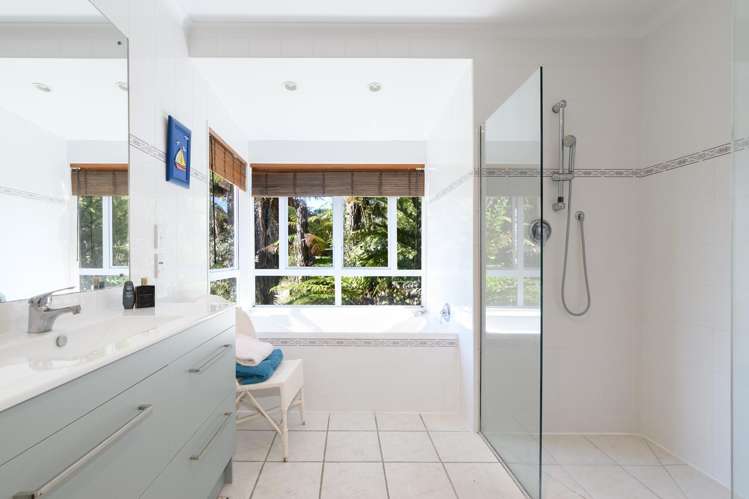 14 Waikareao Way Brookfield_18