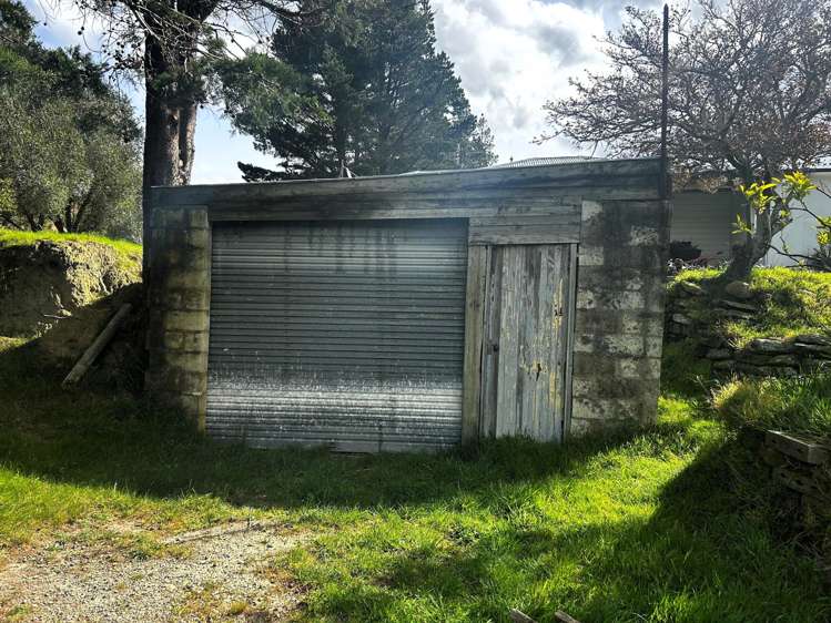 2269 Coast Road Pongaroa_24