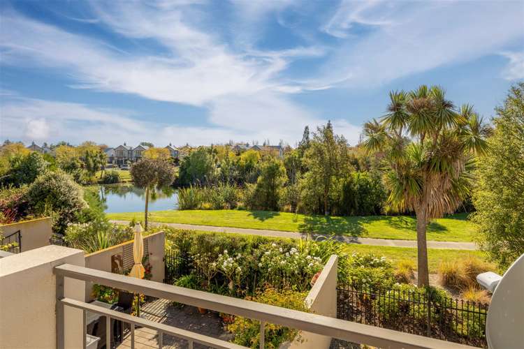 42 Beechwood Drive Northwood_13