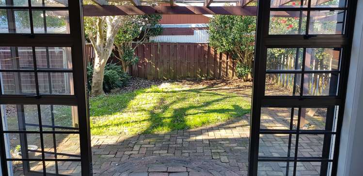 2/151 Selwyn Street Onehunga_2