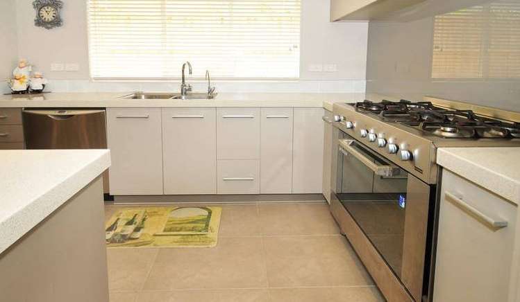 40 Oakway Drive Schnapper Rock_1