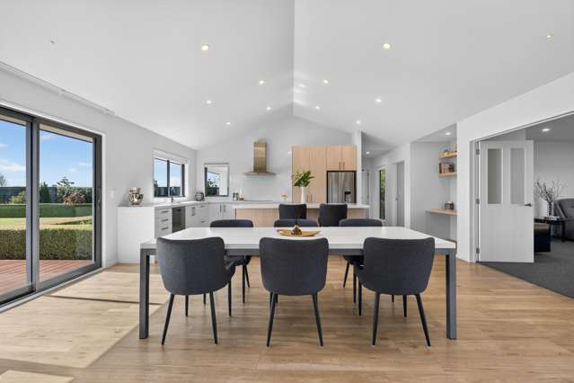 16 Landsborough Drive Darfield_2