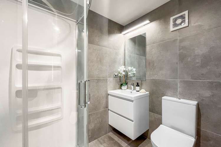 1-521-mt-albert-road-three-kings-auckland-city-houses-for-sale