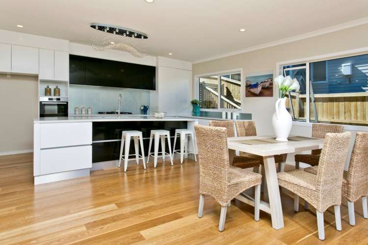 22 Spyglass Street Red Beach_13