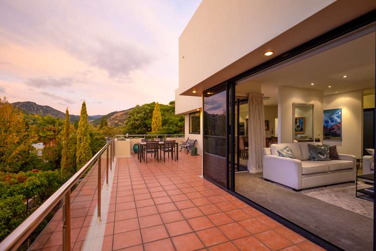 2/27 Shelbourne Street Nelson City_17