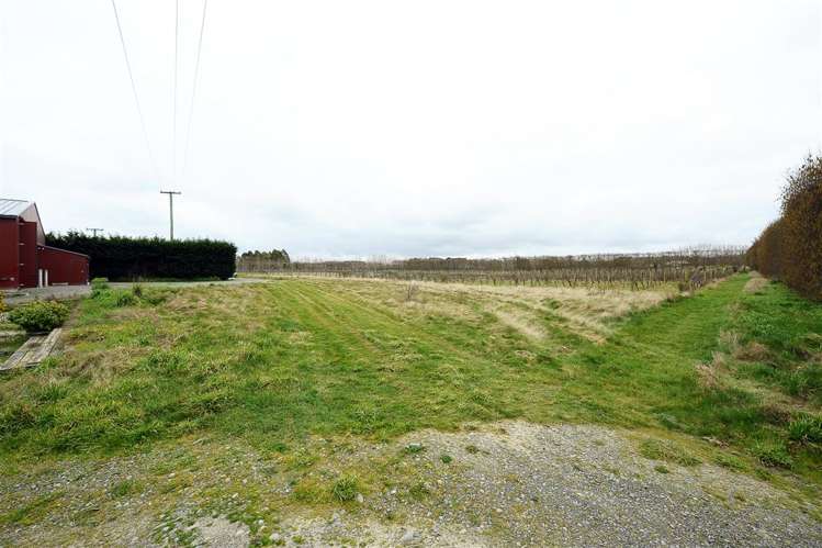 1320 West Coast Road West Melton_15