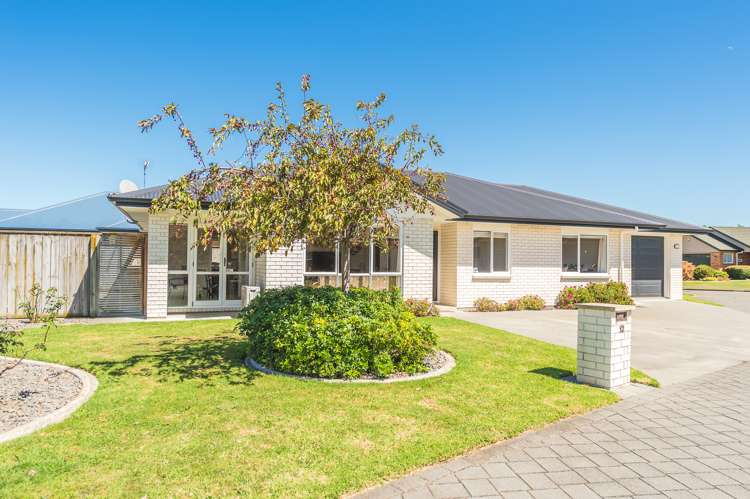 12 Gilligan Close College Estate_1