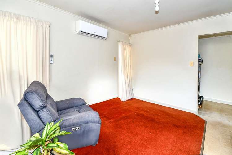 113 Beaumonts Way Manurewa_6