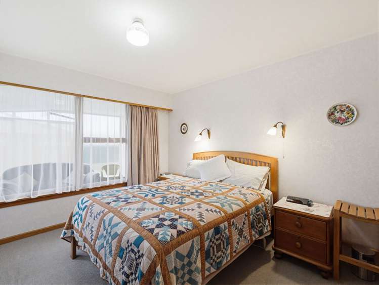64 Creek Road Allenton_16