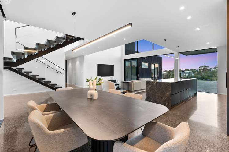 49 Candia Road Swanson_11