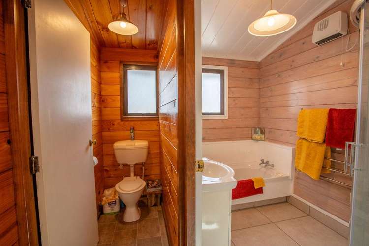 32 Old Station Road Ohakune_24