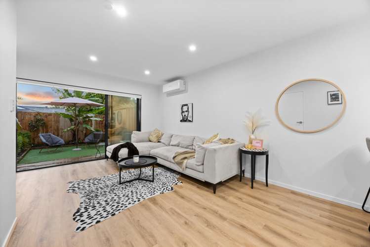 5/9 Flanshaw Road Te Atatu South_9