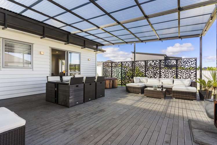 63 Seventh View Avenue Beachlands_11