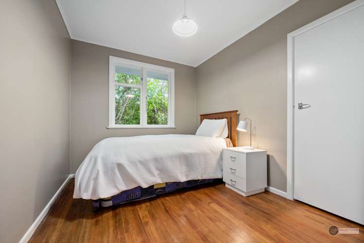 8 Foster Crescent Belmont_11