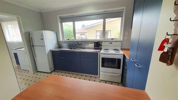 8 Bond Street Waimate_7