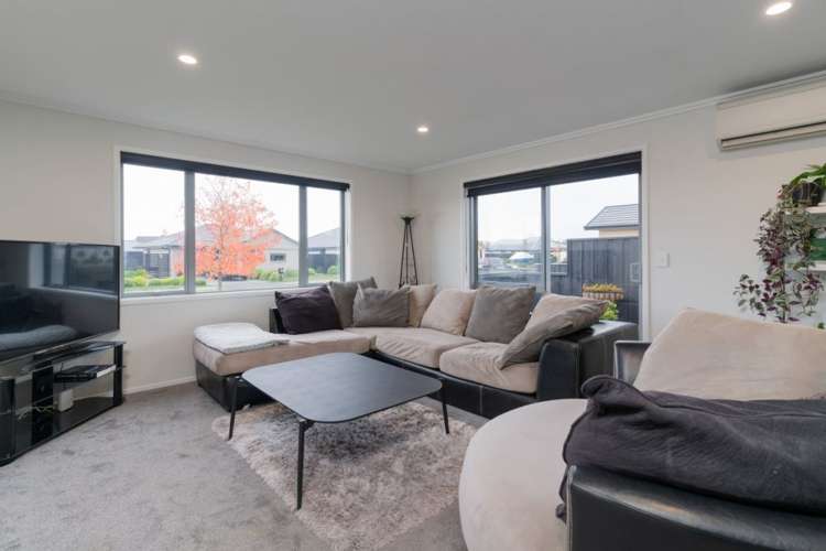 91 Sunline Avenue Lincoln_2