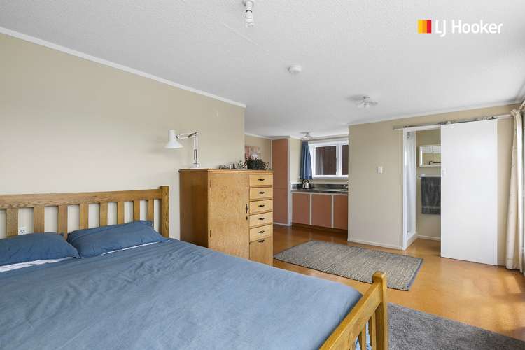 37 Riselaw Road Calton Hill_13