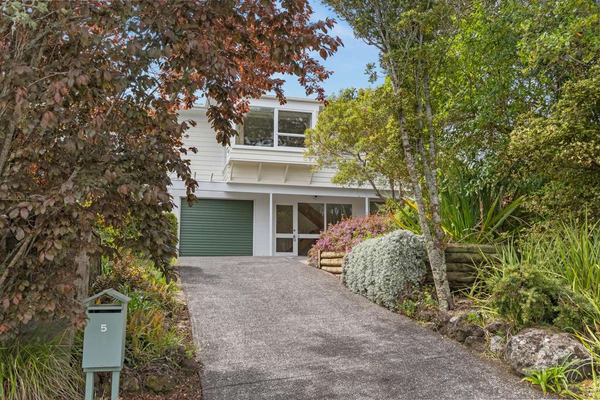 5 Barlow Place_0