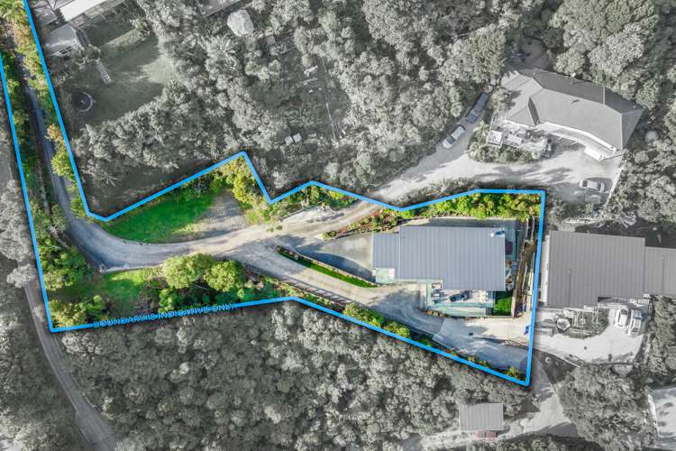 87 Roberts Road Matakatia_22