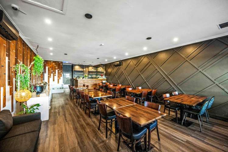 48 Queens Road Panmure_1