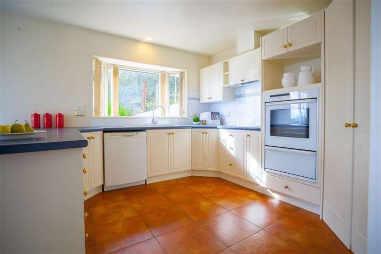 32 Westview Place Huntsbury_5