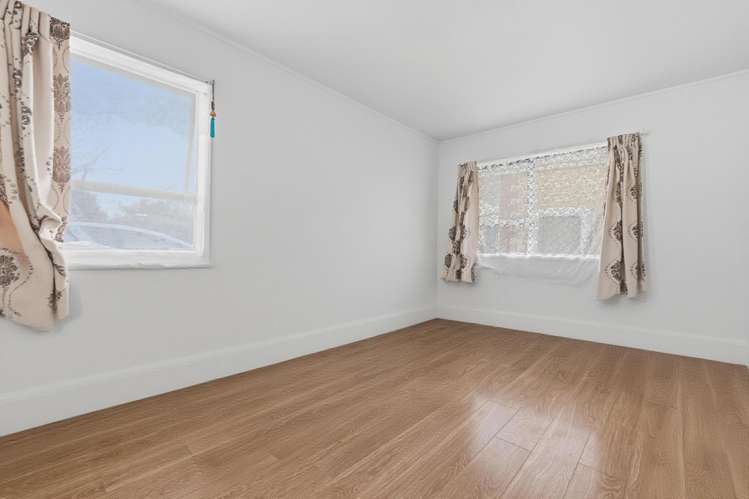 13 Memorial Avenue Mount Roskill_28