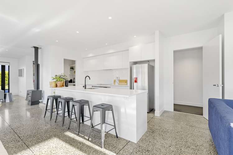 111 Polson Hill Drive Aokautere_14