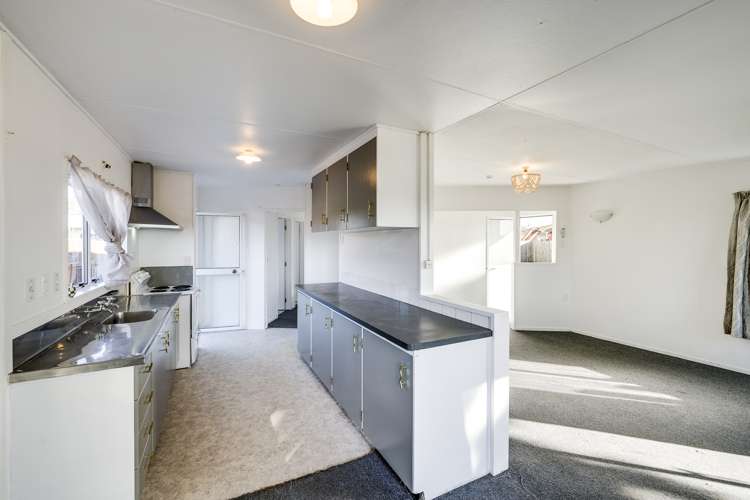 355 Flaxmere Avenue Flaxmere_16