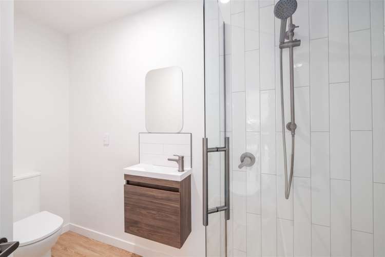 9 Monterey Place Parklands_15