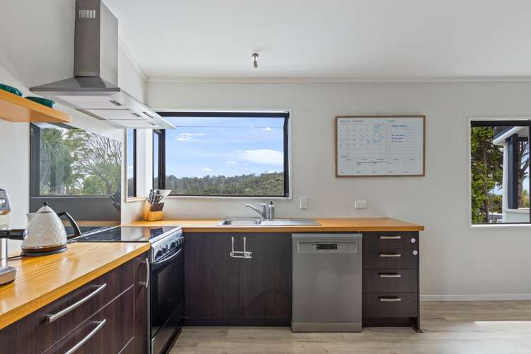 29a Ngahere Views Orewa_20
