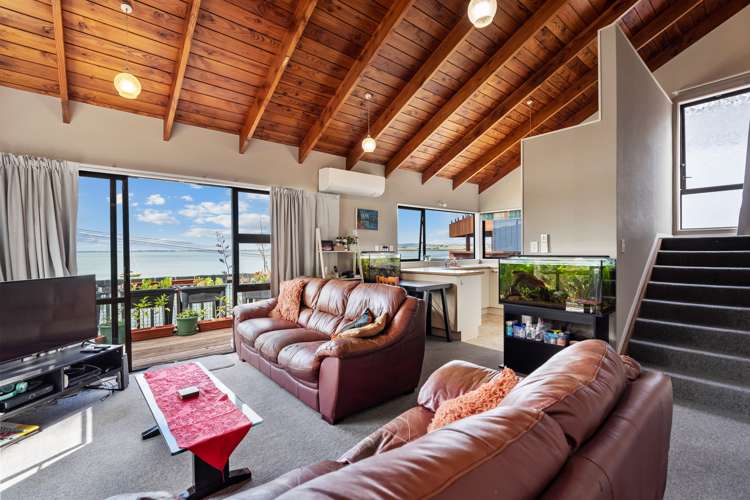 118 Beach Road Onerahi_5