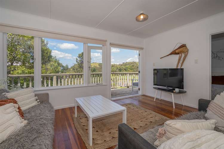4 Ocean Beach Road Tairua_9