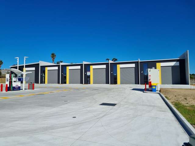 Warehouse/Lot 1 Corner Molesworth and Estuary Drive Mangawhai_1