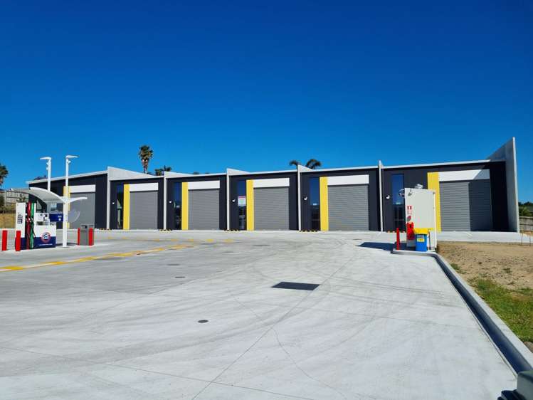 Warehouse/Lot 1 Corner Molesworth and Estuary Drive Mangawhai_1