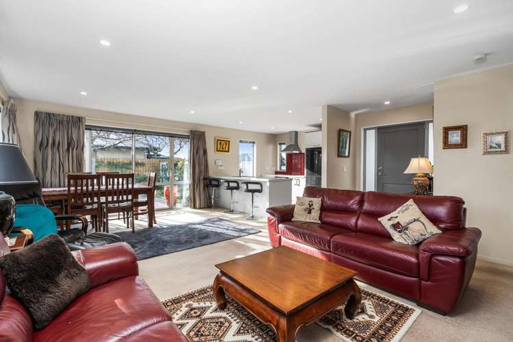 16 St Adela Place Woolston_6