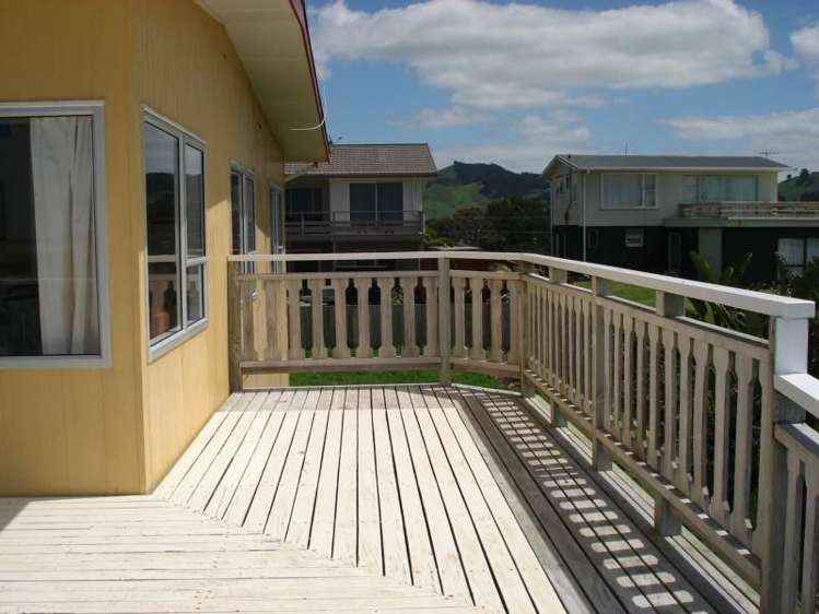 19 The Loop Waihi Beach_11