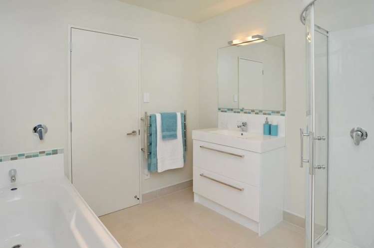 74b Vanguard Drive Broomfield_17