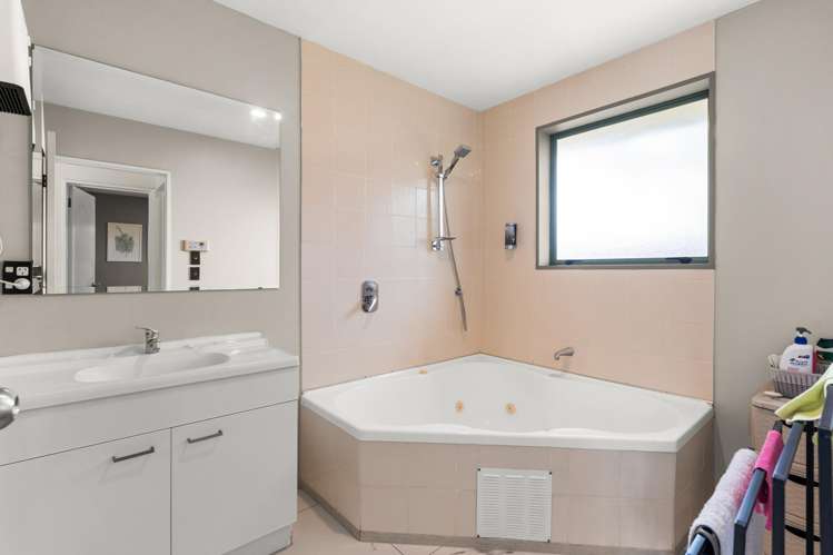 67 Moffett Street Hornby_14