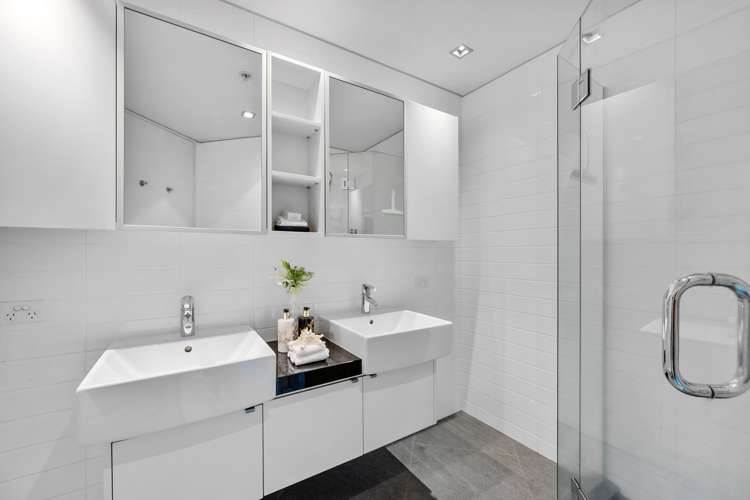 1A / 7 The Promenade Takapuna_7