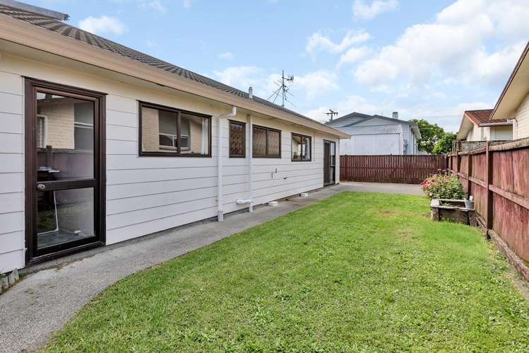 27A Western Hills Drive Kensington_13