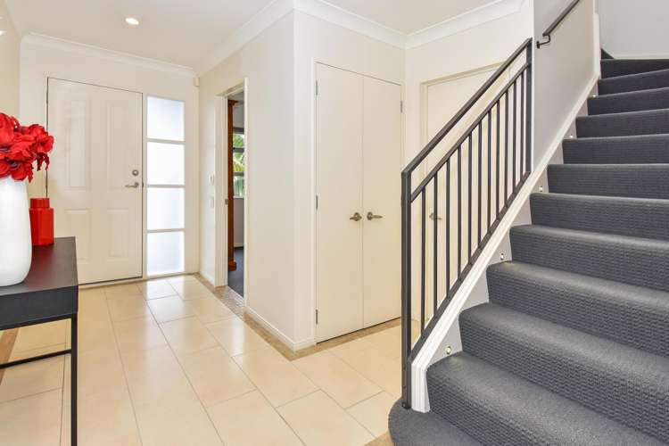 17 Turnberry Drive Wattle Downs_8