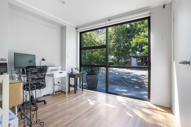 448 Huia Road Laingholm_14