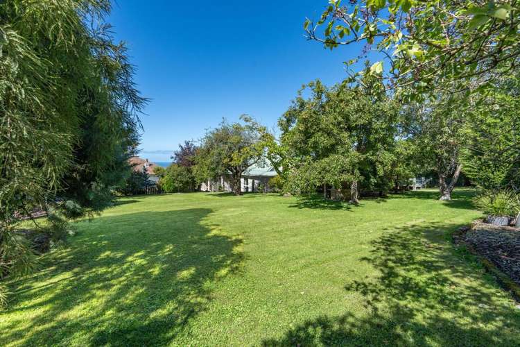 14B & 16 Neidpath Road Mornington_25