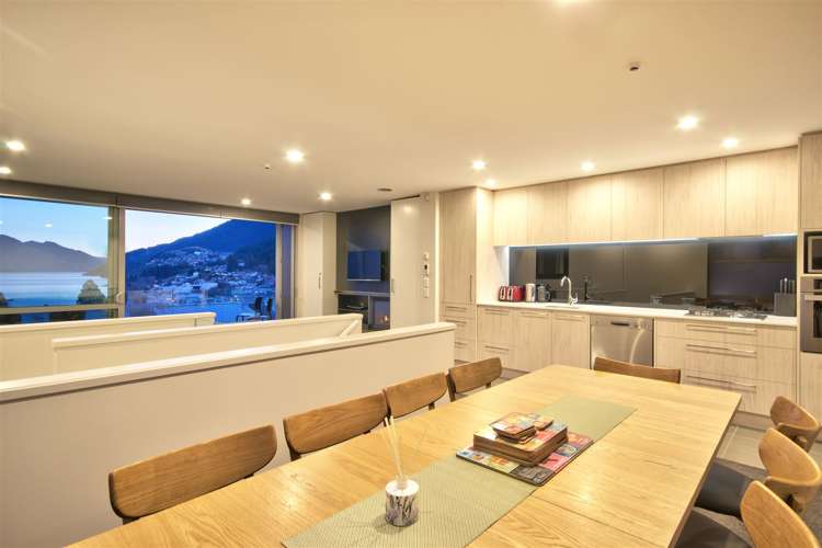 13/60 Hallenstein Street Queenstown_15