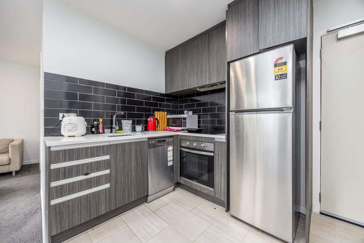 301/7 Scotia Place Auckland Central_6